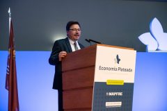ECONOMIA-PLATEADA-186-scaled
