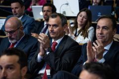 ECONOMIA-PLATEADA-200-scaled