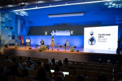 ECONOMIA-PLATEADA-225