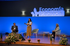 ECONOMIA-PLATEADA-227