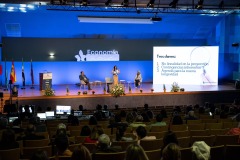 ECONOMIA-PLATEADA-229